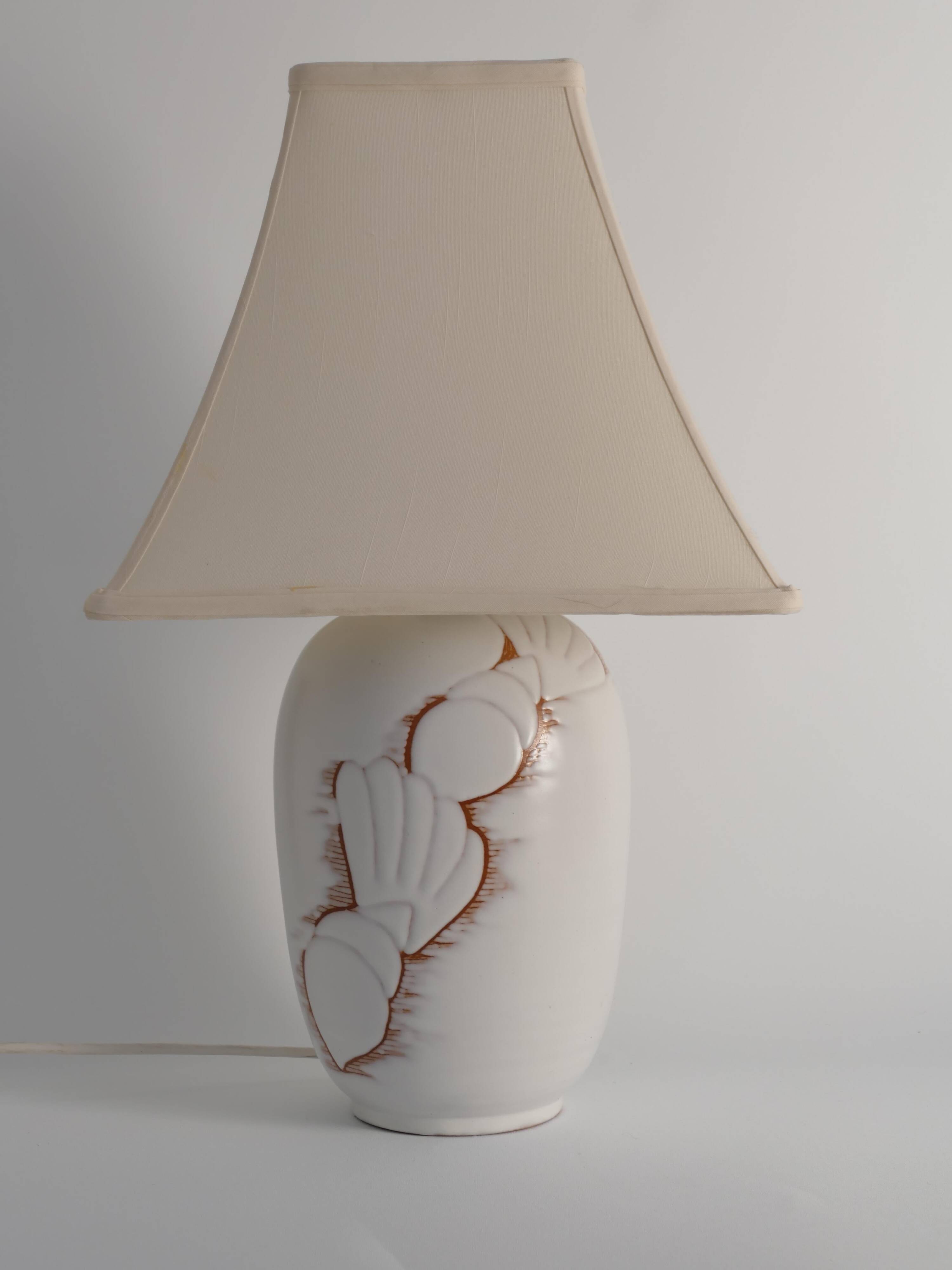 Art Deco White Seashell Motif Table lamp By Anna Lisa Thomson, Upsala Ekeby