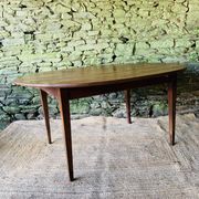 Oval farmhouse table 149cm
