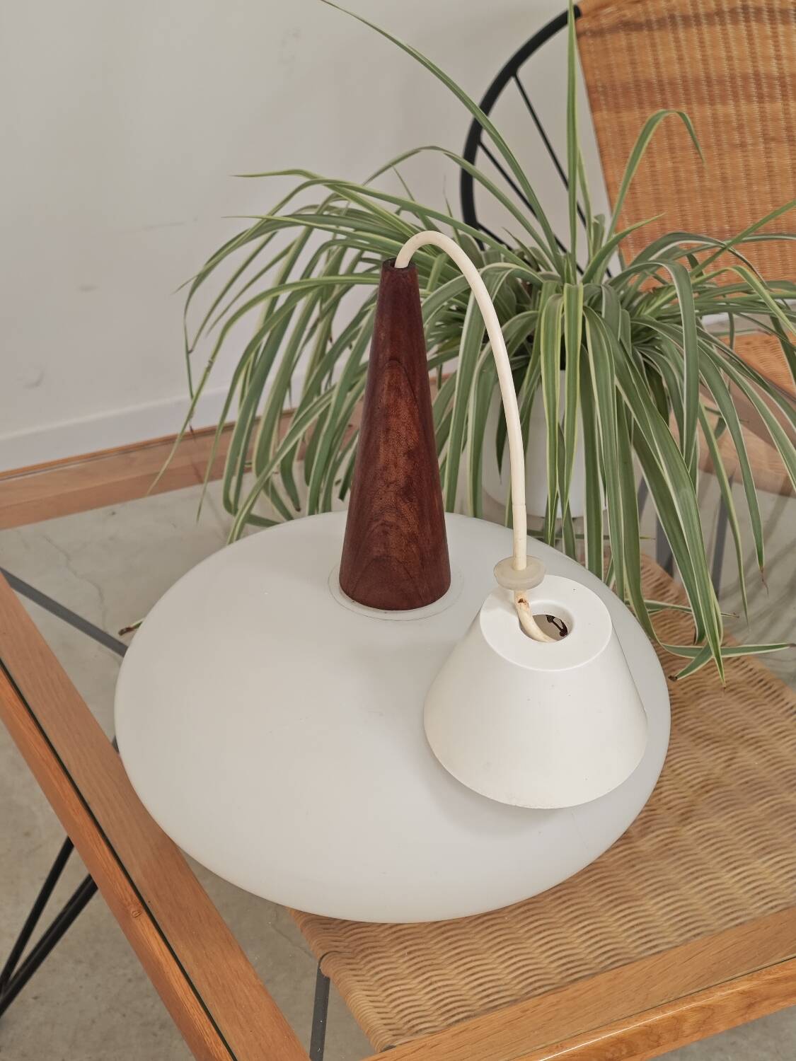 Suspension NG74 by Louis Kalff for Philips 1960