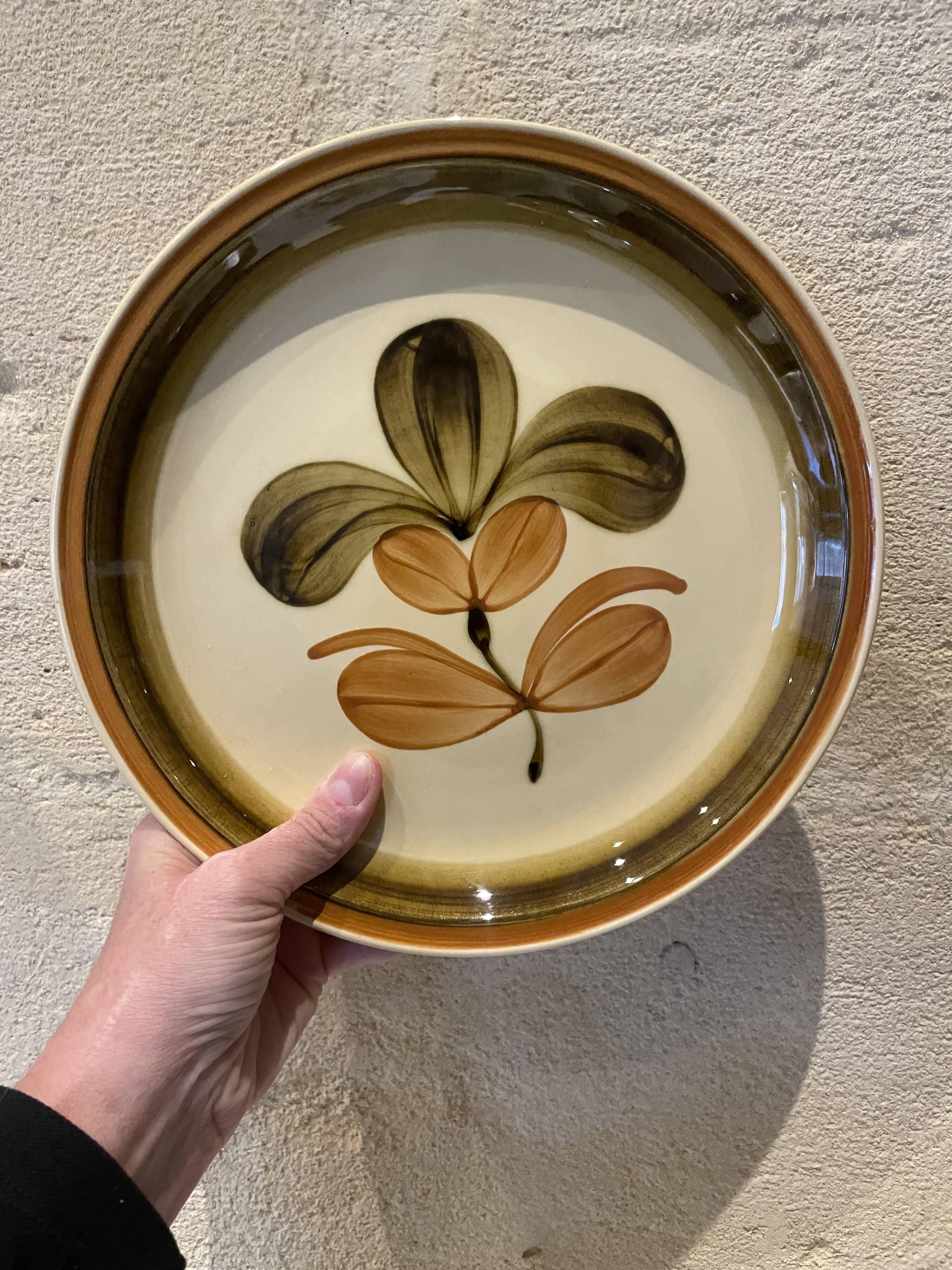 6 Gien earthenware dinner plates, Fuego pattern