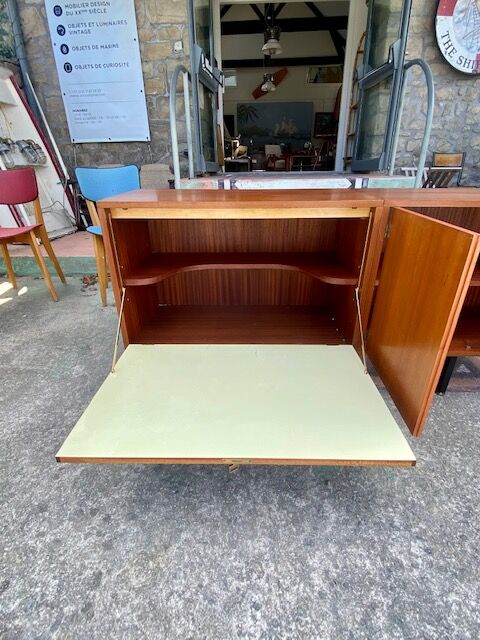 Vintage enfilade circa 1960