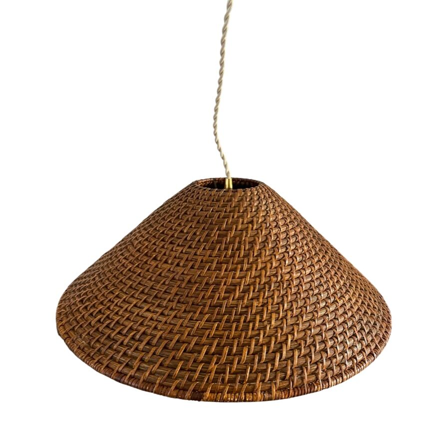 Large rattan suspension