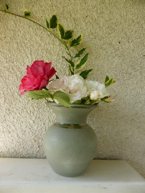 Vase glass Granita, and clear glass, white/grey Pearl, vintage 1950.
