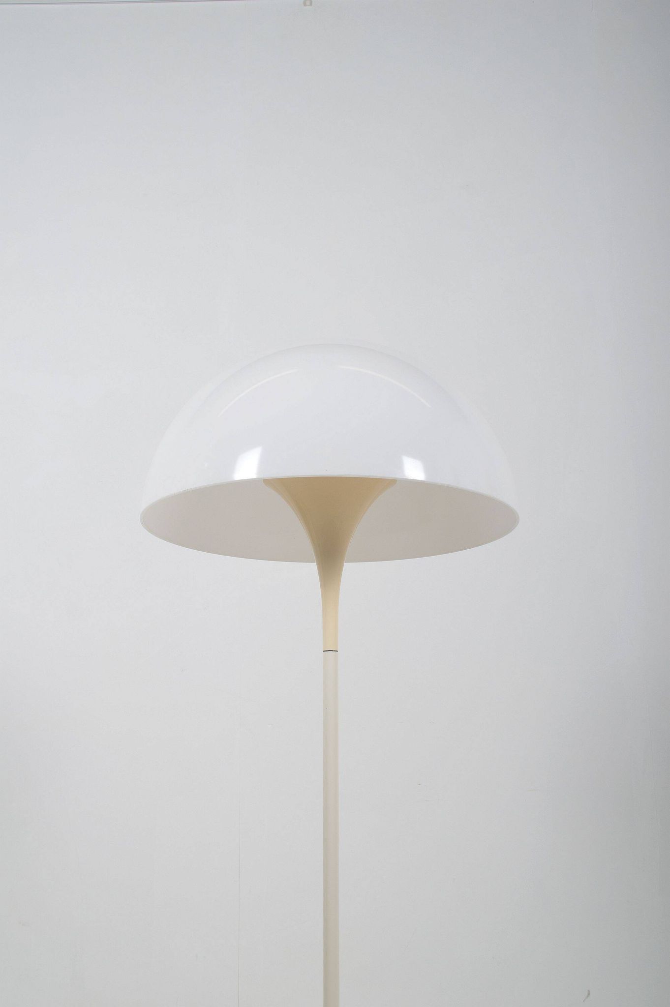 Panthella floor lamp designed by Verner Panton for Louis Poulsen, 1970s