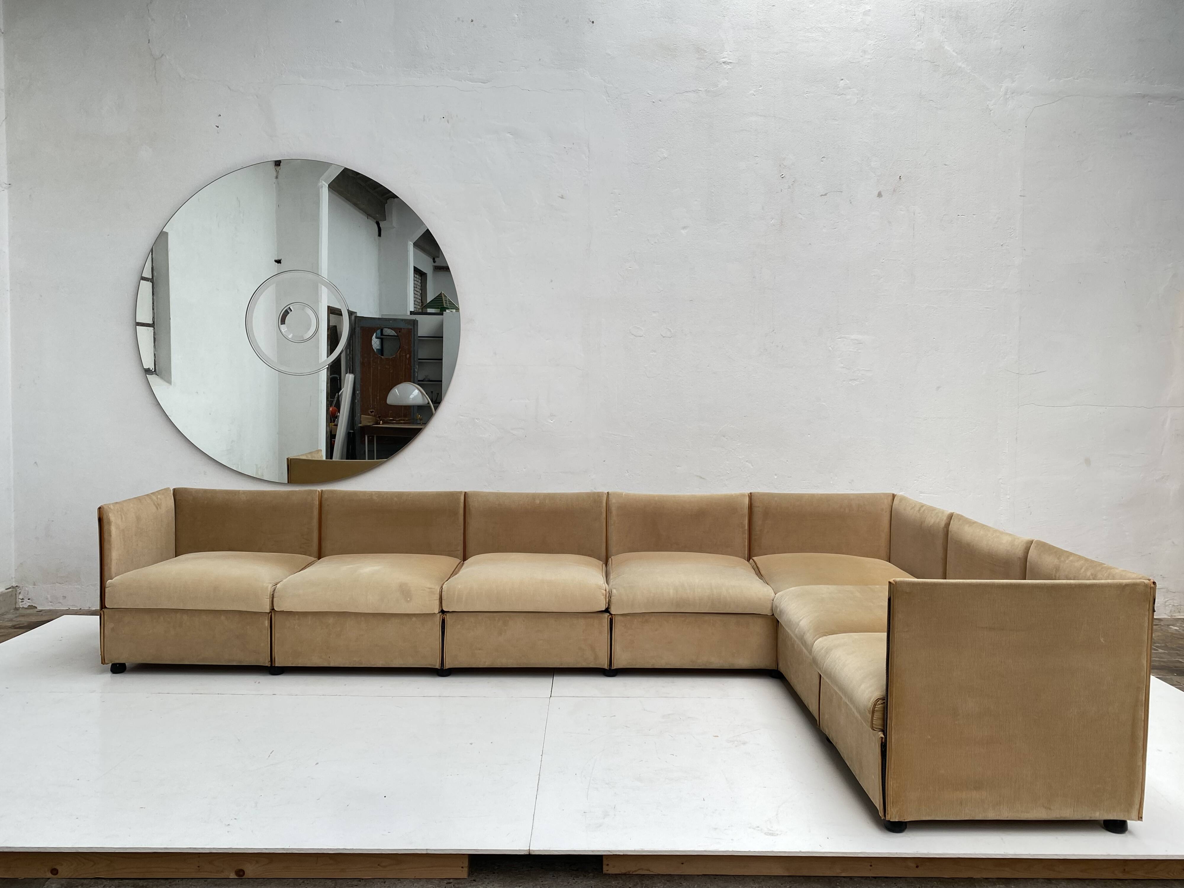 Large "Landeau" Modular Sofa by Mario Bellini for Cassina, 1970's