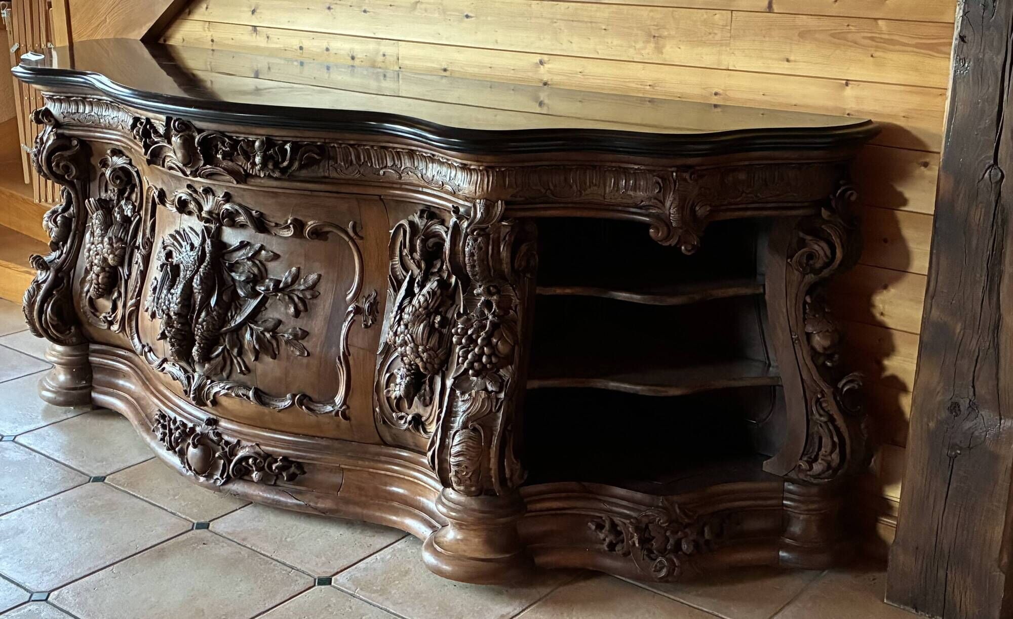 Monumental sideboard from the 19th century.