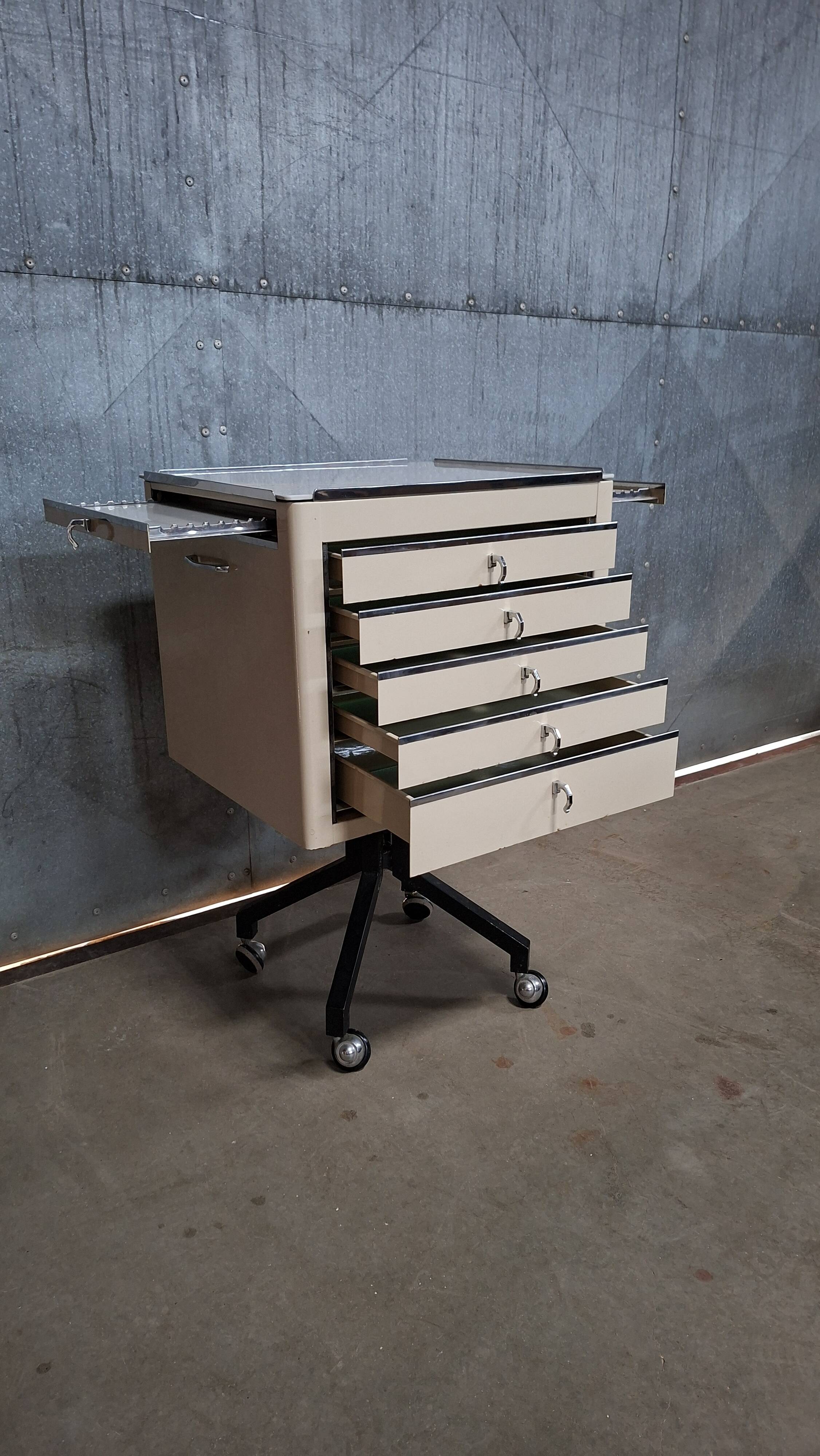Meuble dentaire Baisch / meuble médical / caisson à roulettes