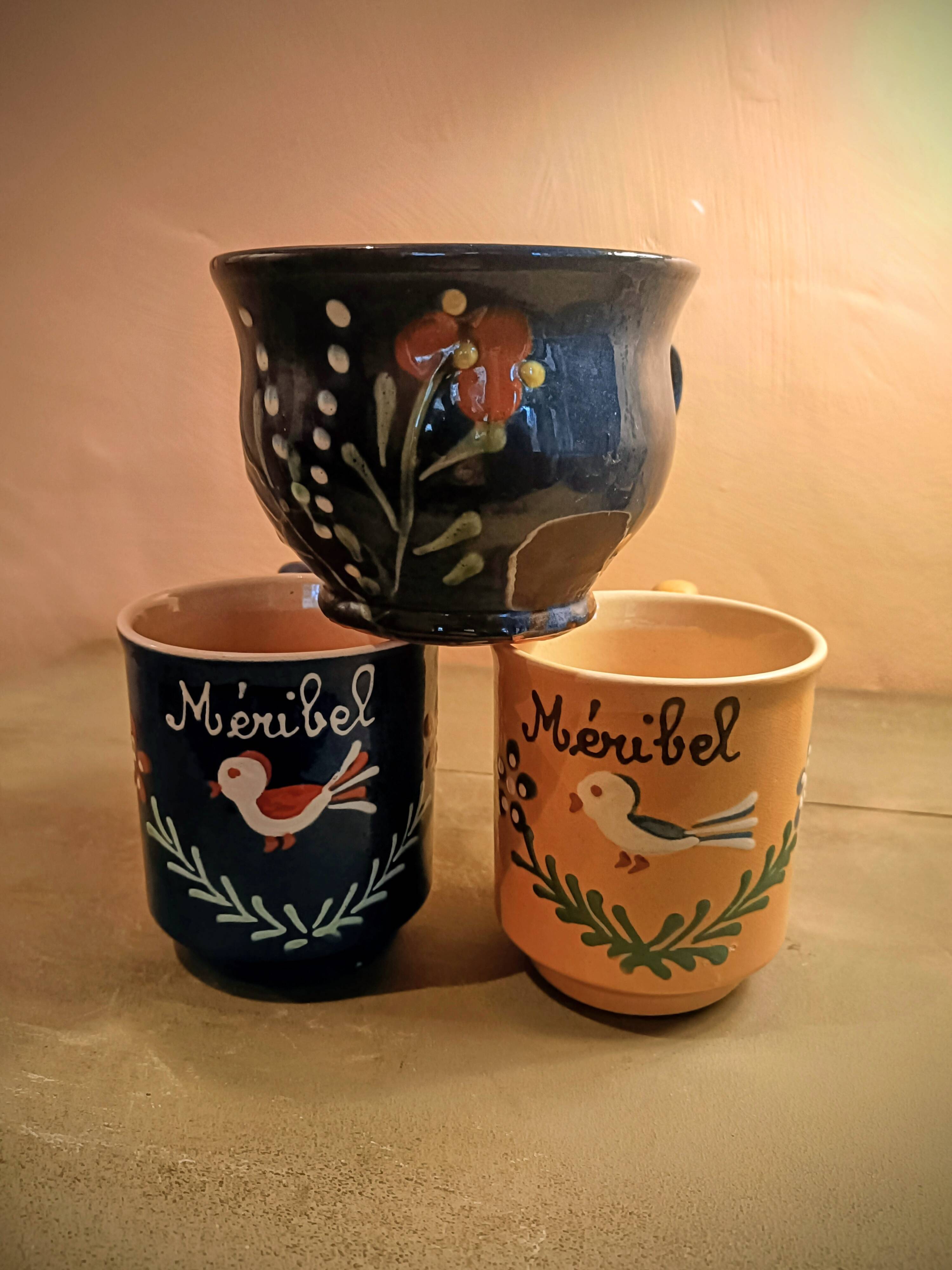 3 glazed terracotta cups with Savoie decoration