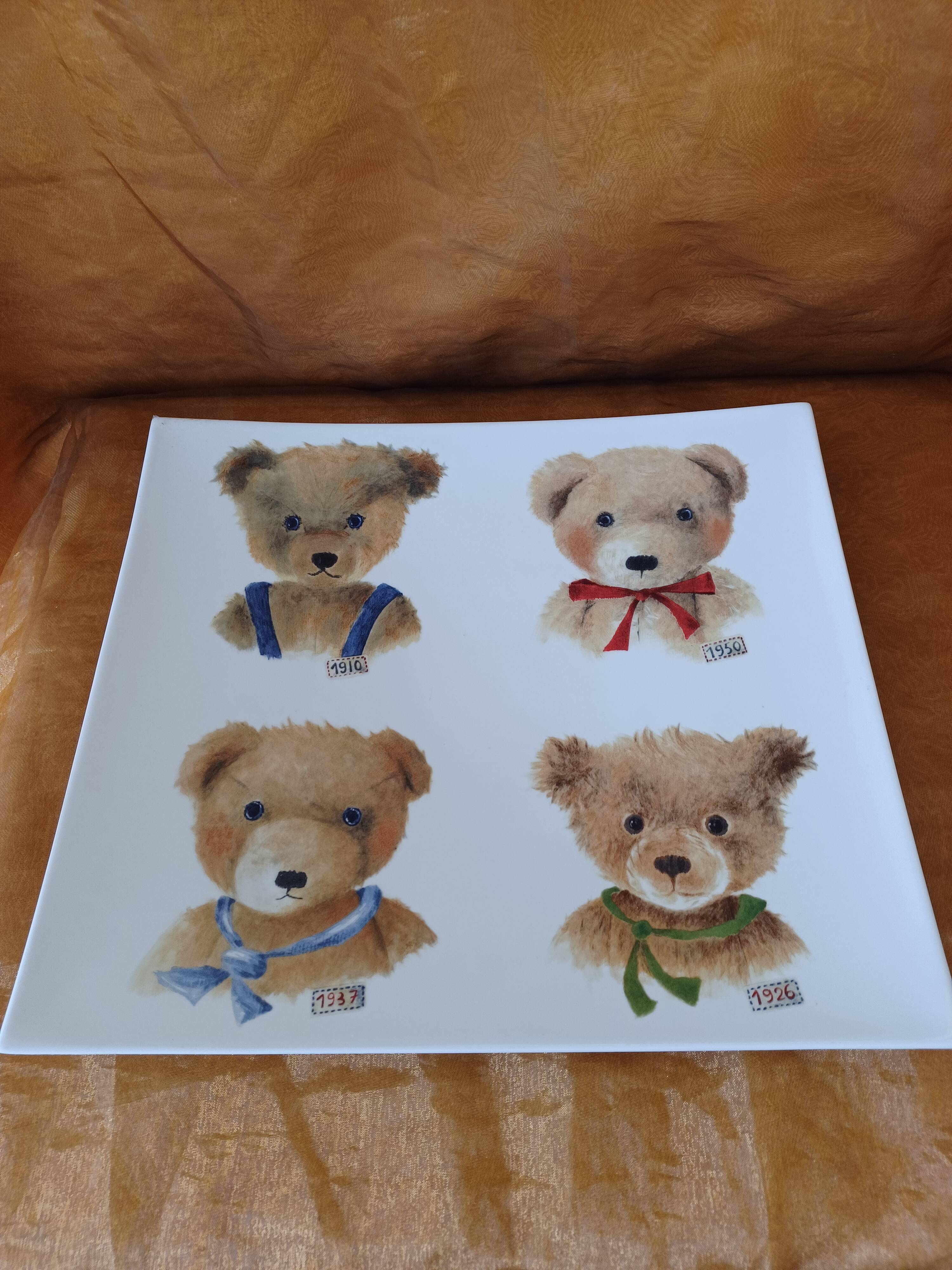 Gien bear cake dish.