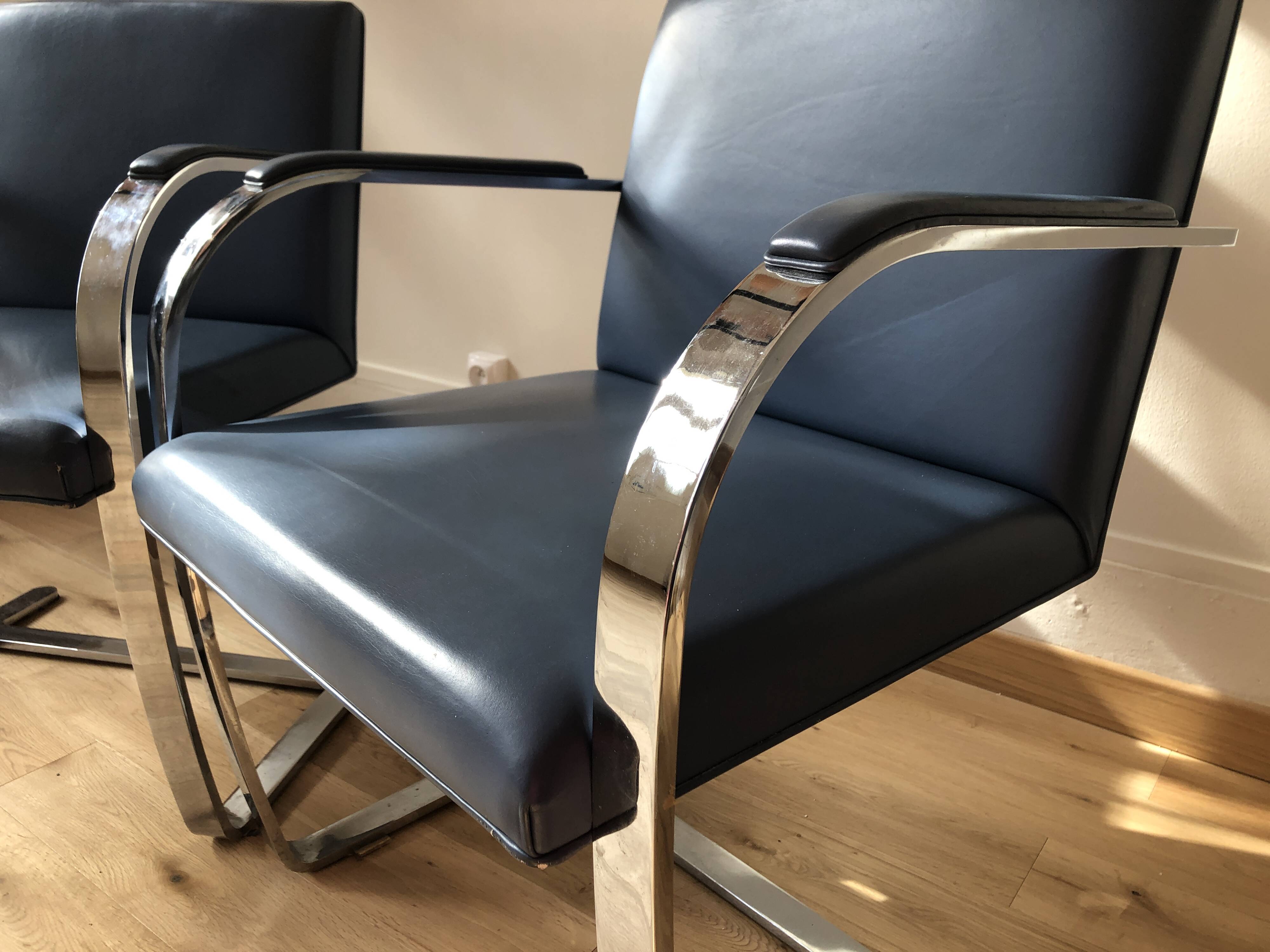 PAIR OF BRNO Knoll ARMCHAIRS, design Mies van der Rohe