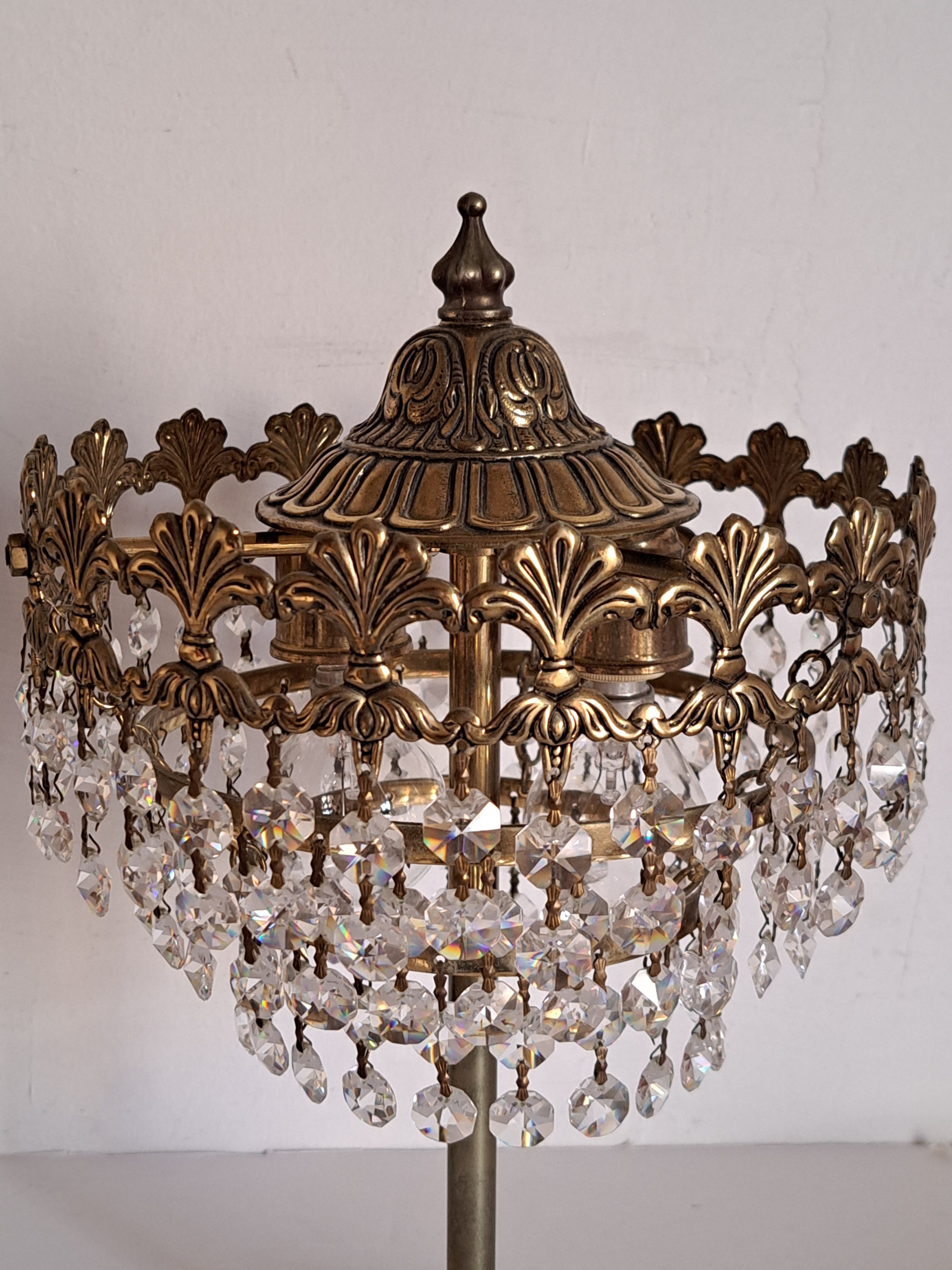 Pair of bedside lamps with tassels