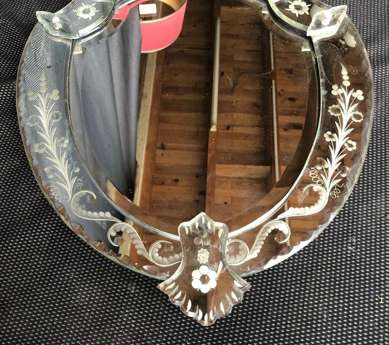 Venetian mirror period 1950 art deco 73.5 x 46 cm