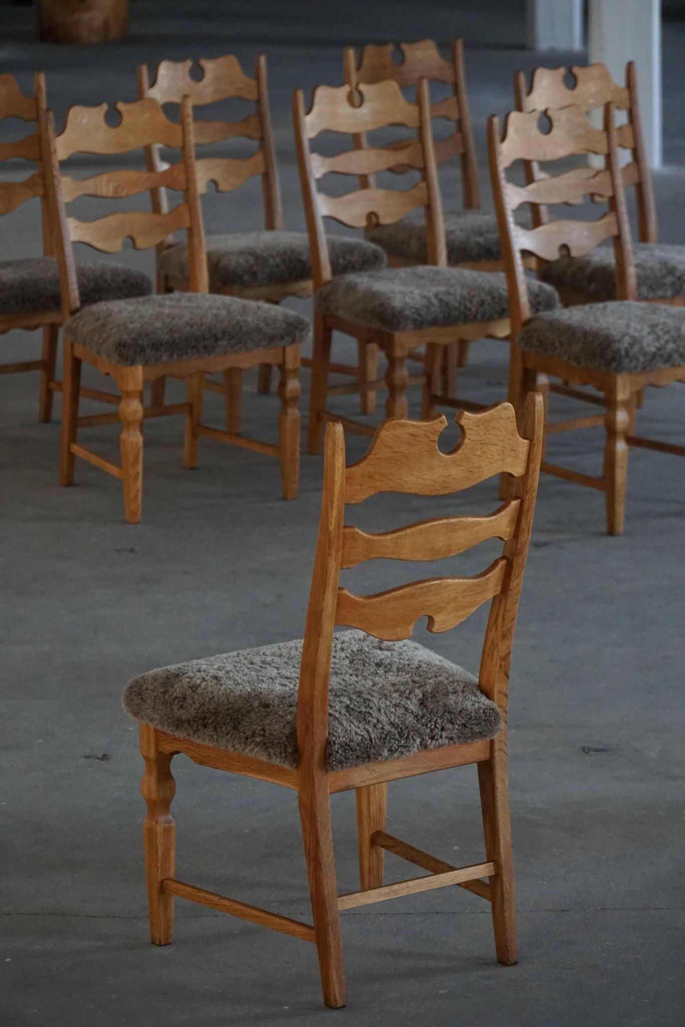 Denmark mid-century, set of 8 oak and lambswool chairs, Henning Kjærnulf, 1960s