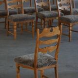 Denmark mid-century, set of 8 oak and lambswool chairs, Henning Kjærnulf, 1960s