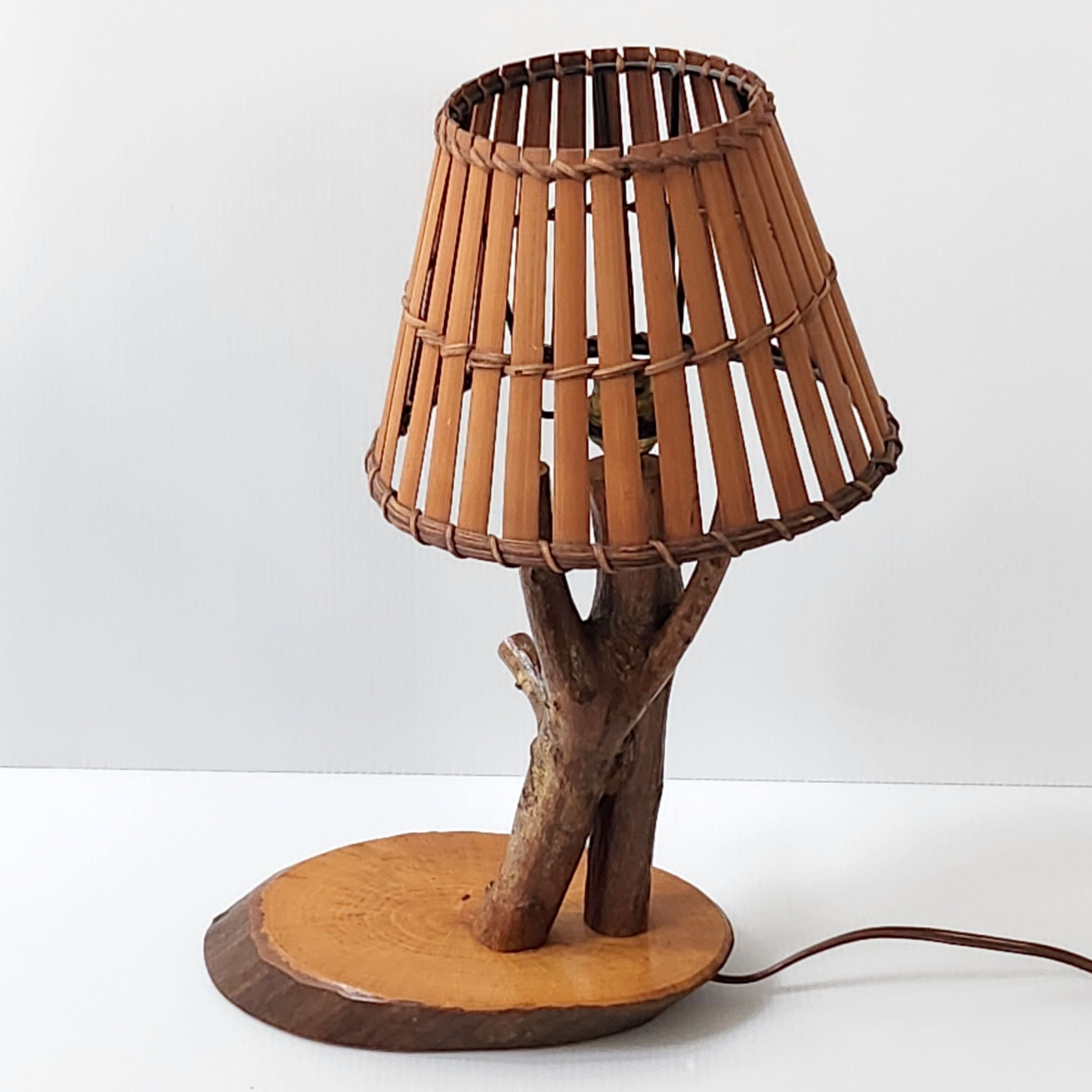 Vintage lamp wood & rattan 1950
