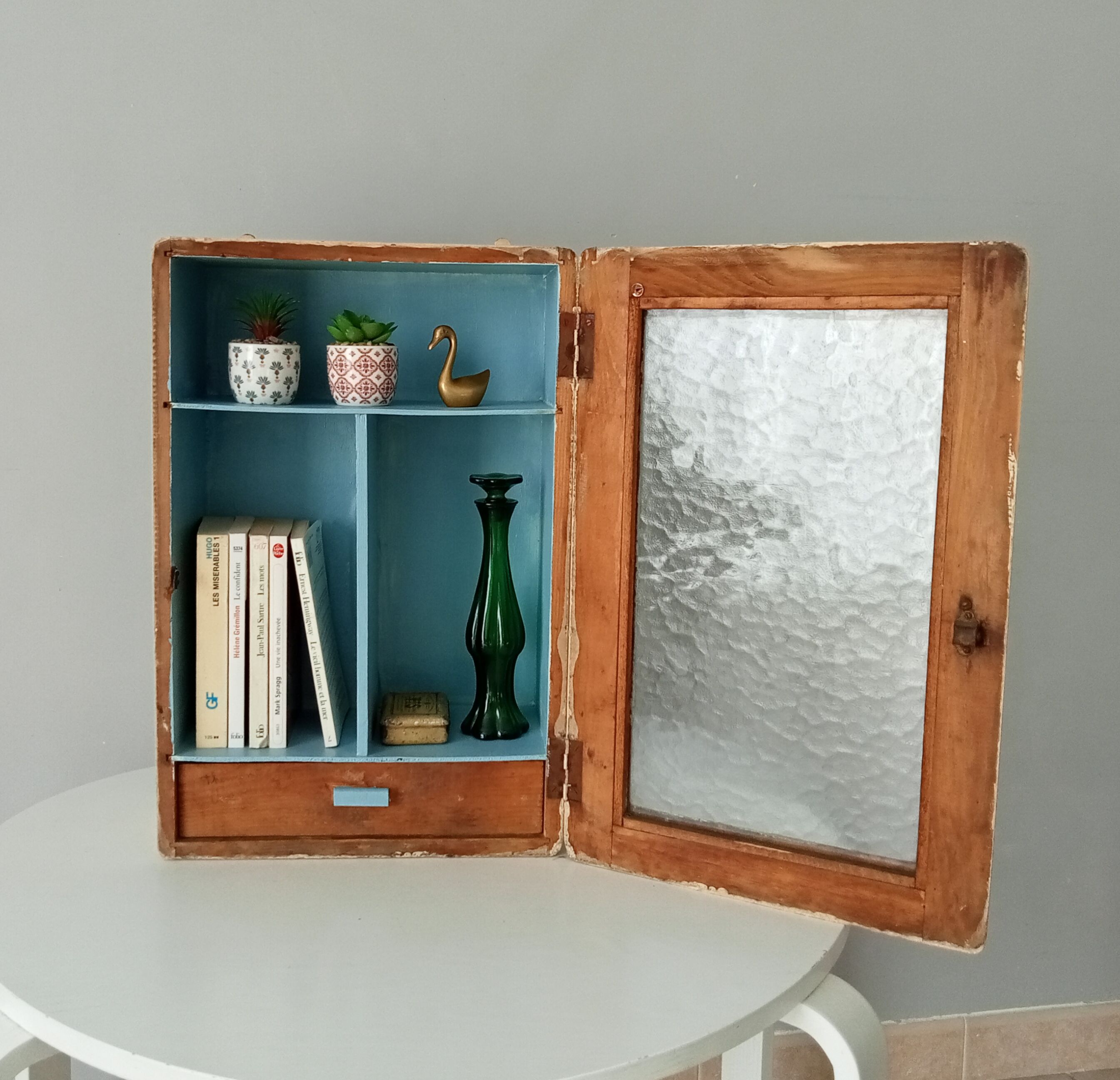 Glass medicine cabinet 50s