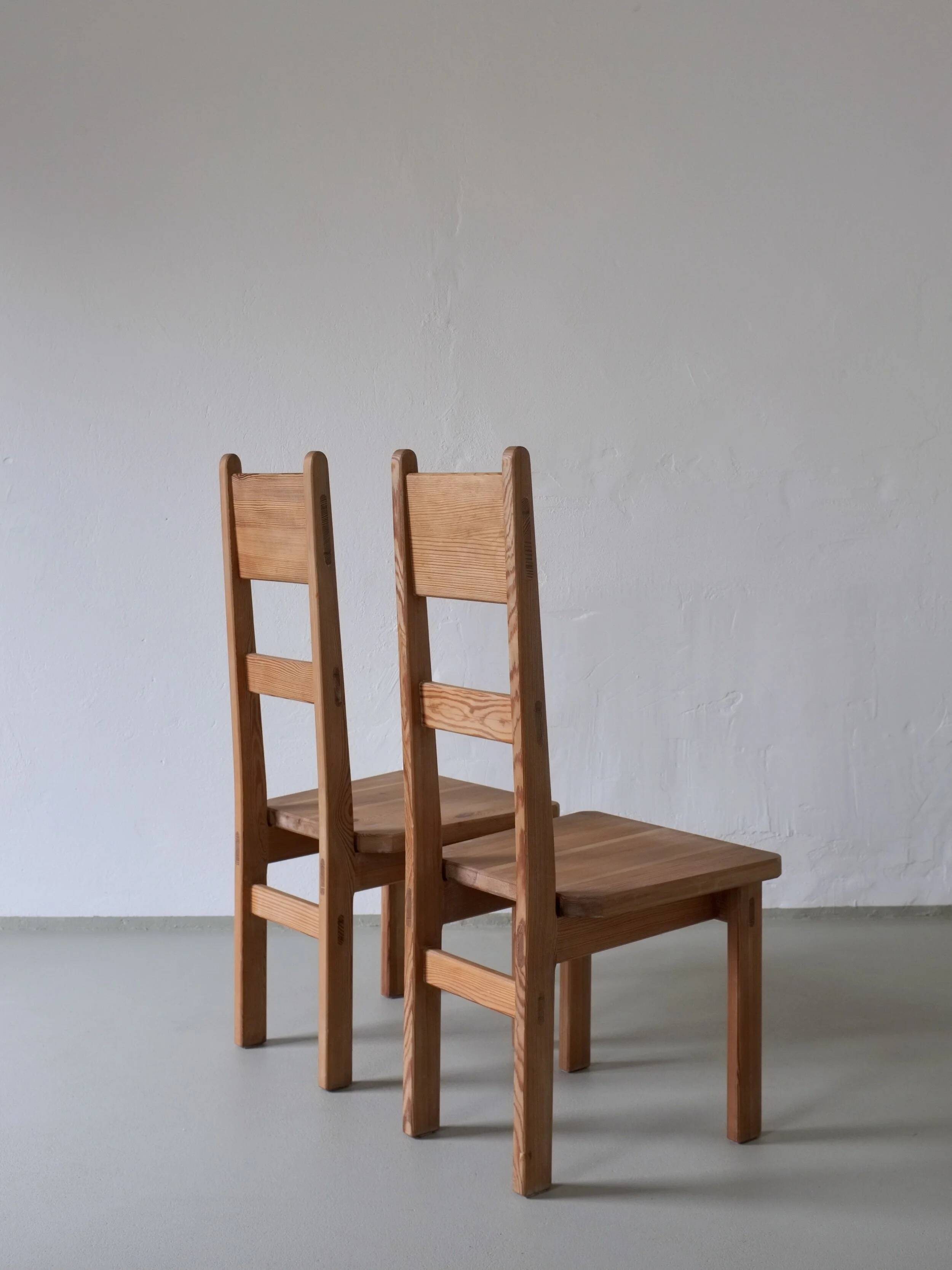 2 solid pine chairs | Roland Wilhelmsson for Karl Andersson & Söner | Sweden | 1960s
