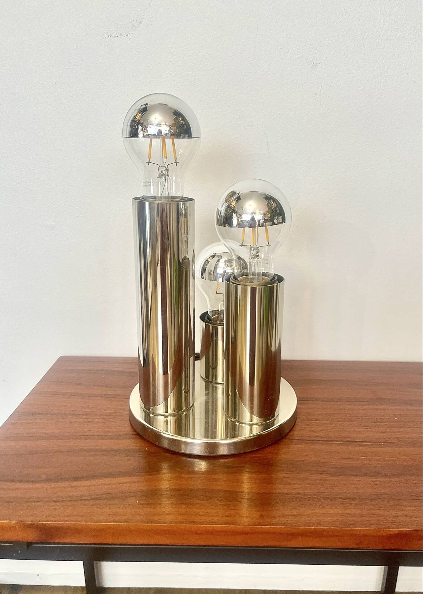Space Age chrome table lamp – Attributed to Gaetano Sciolari for B