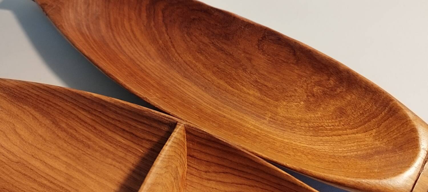 Pair of wooden appetizer dishes
