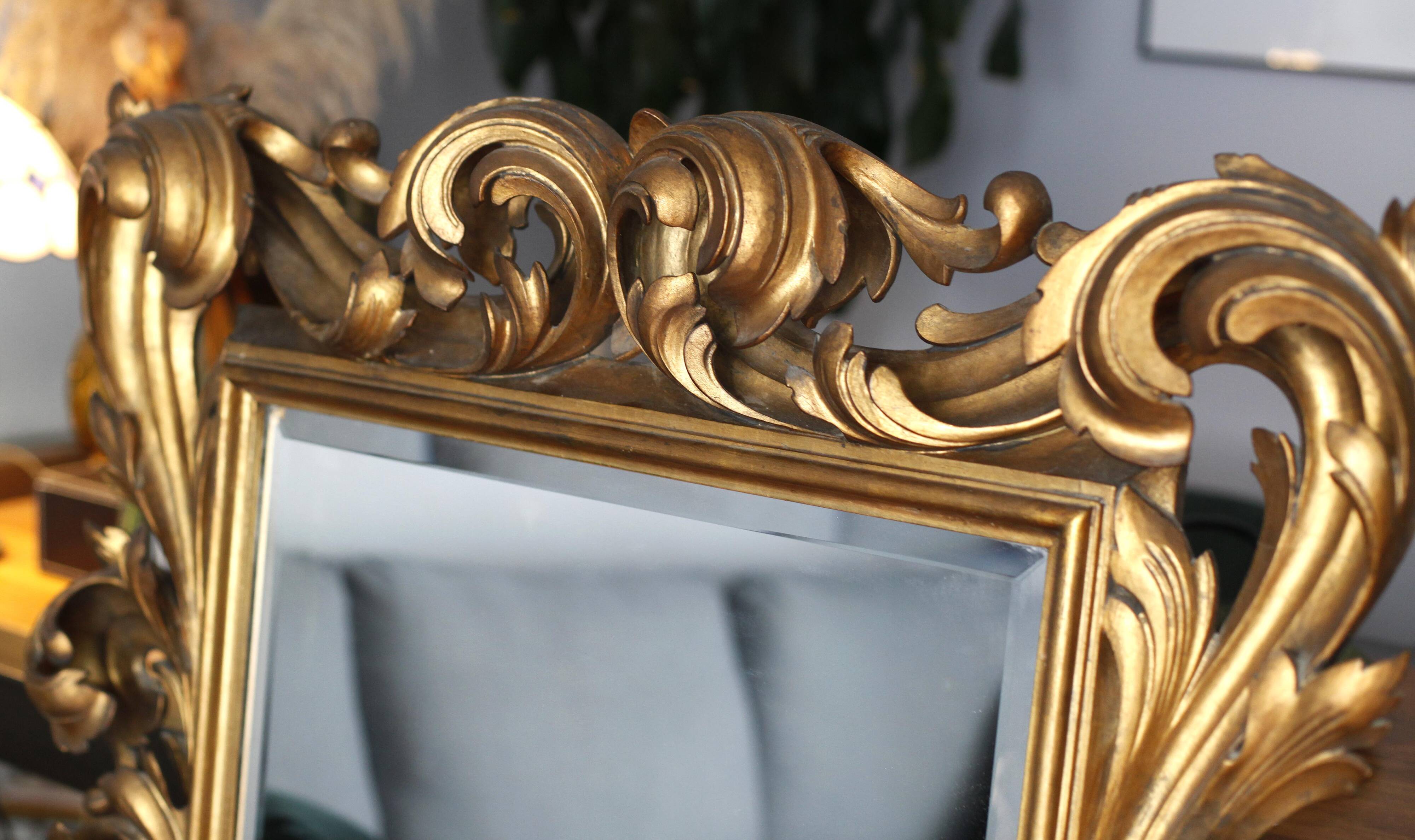 Miroir doré sculpté exceptionnel 92x128 bois