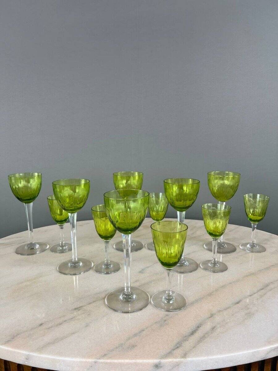 Antique baccarat green crystal glassware set, 20th century
