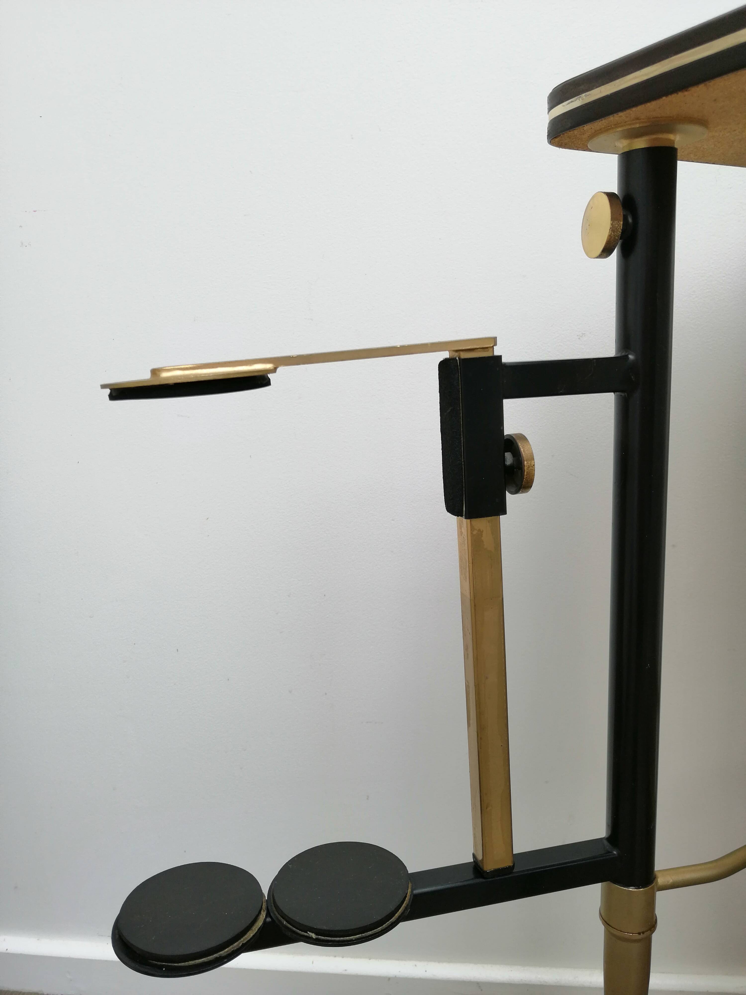 Furniture for vinyl platinum