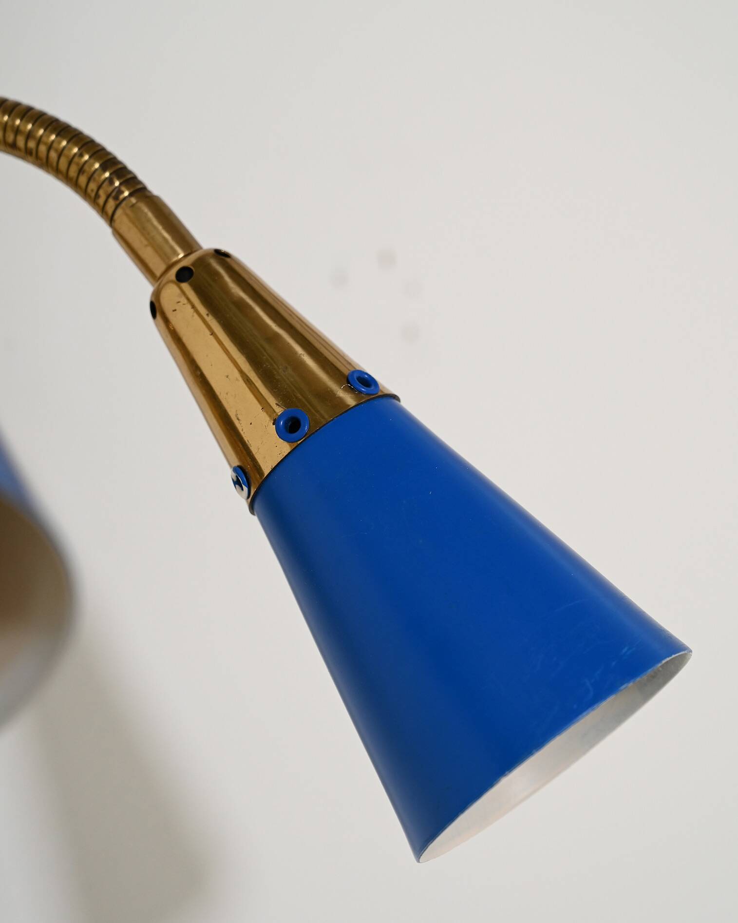 Adjustable brass and lacquered metal wall lamp, Scandinavia, 1960s