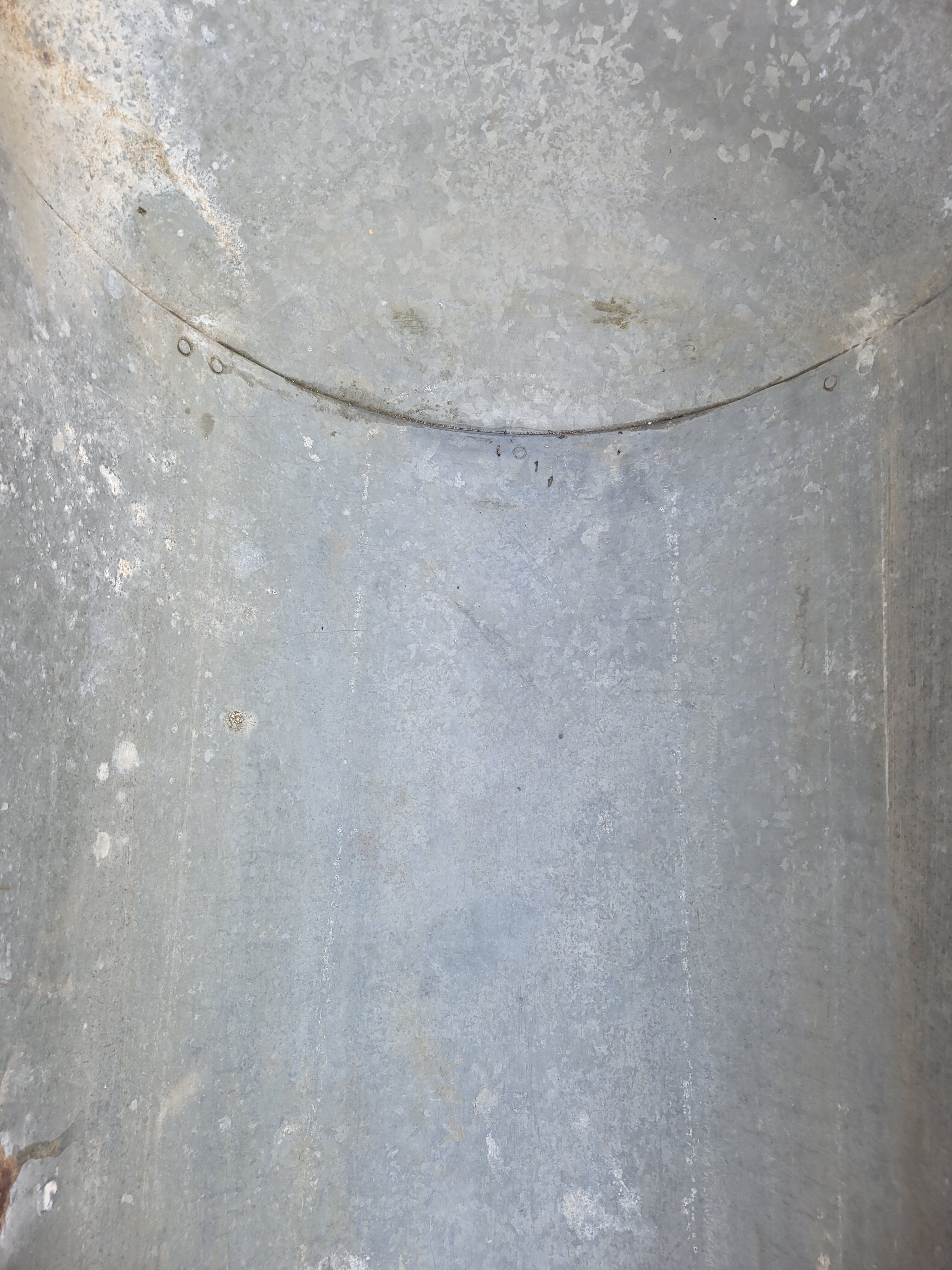 Baignoire en zinc ancienne