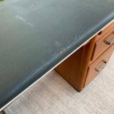 Scandinavian extendable desk in solid oak wood and green leather