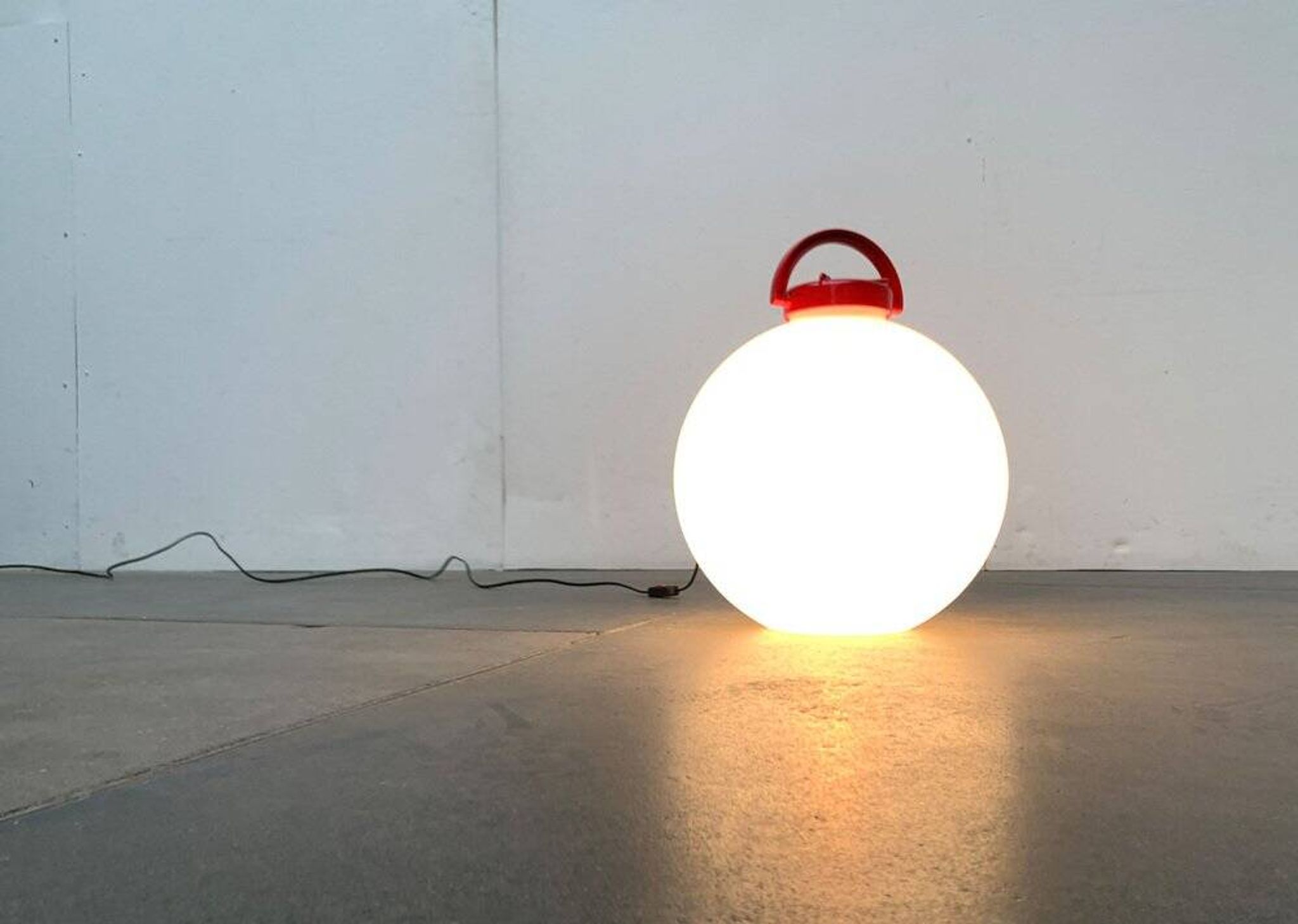 Vintage Italian floor lamp Space Age Tama by Isao Hosoe for Valenti Luce, 1970s