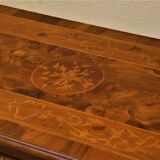 Italian wooden coffee table with marquetry inlaid top