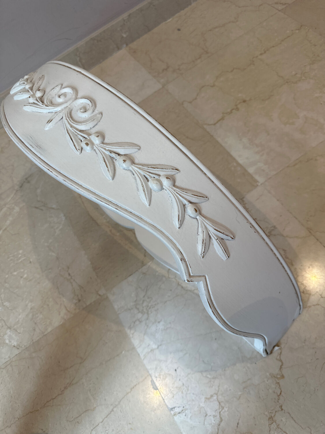 Hanging canvas headboard