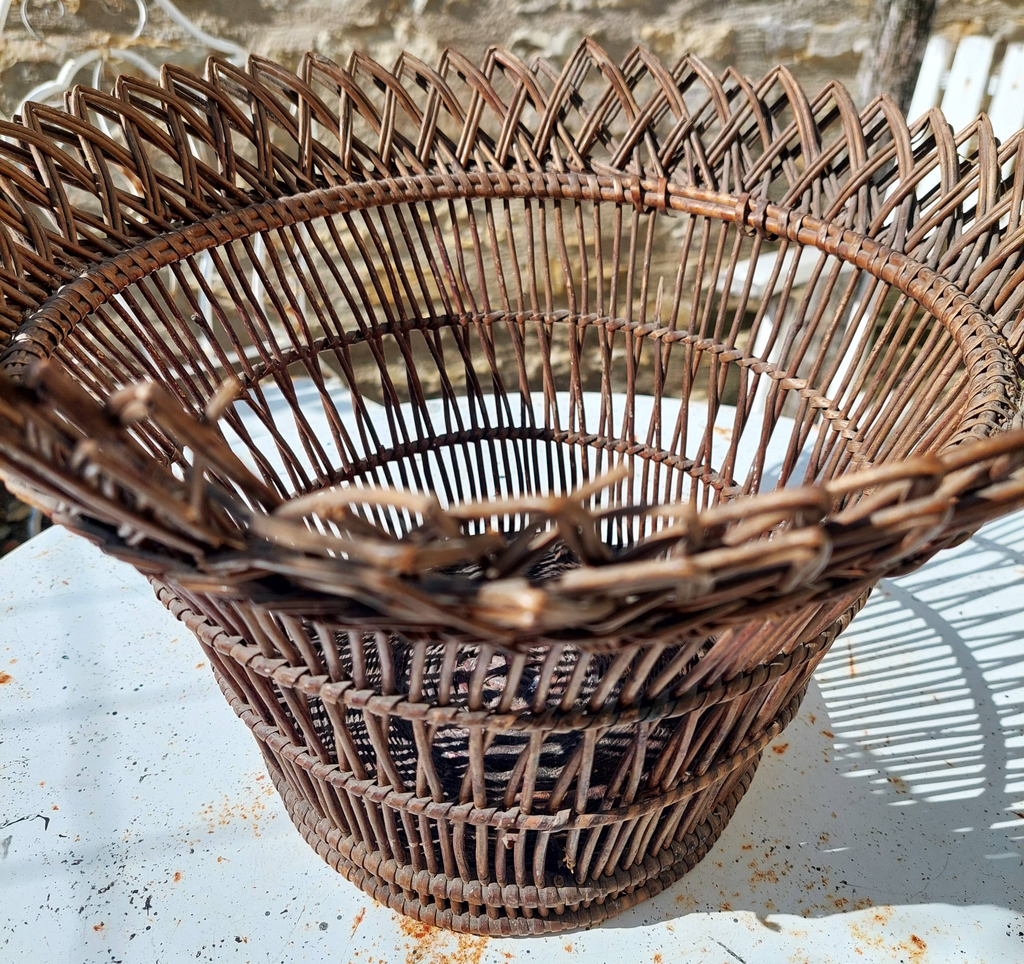 Corbeille vintage osier 23 cm
