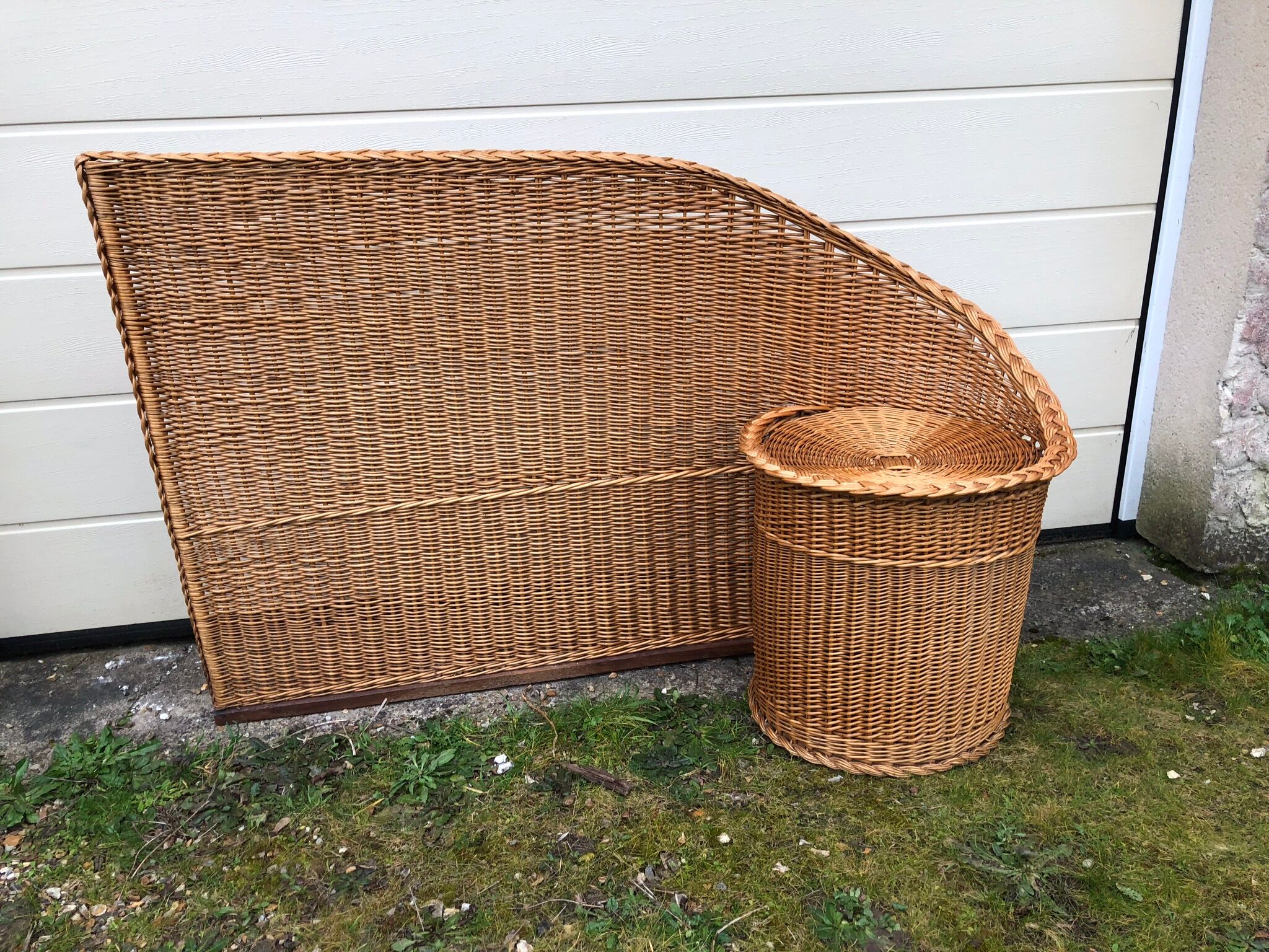 Bulkhead vintage rattan bedhead