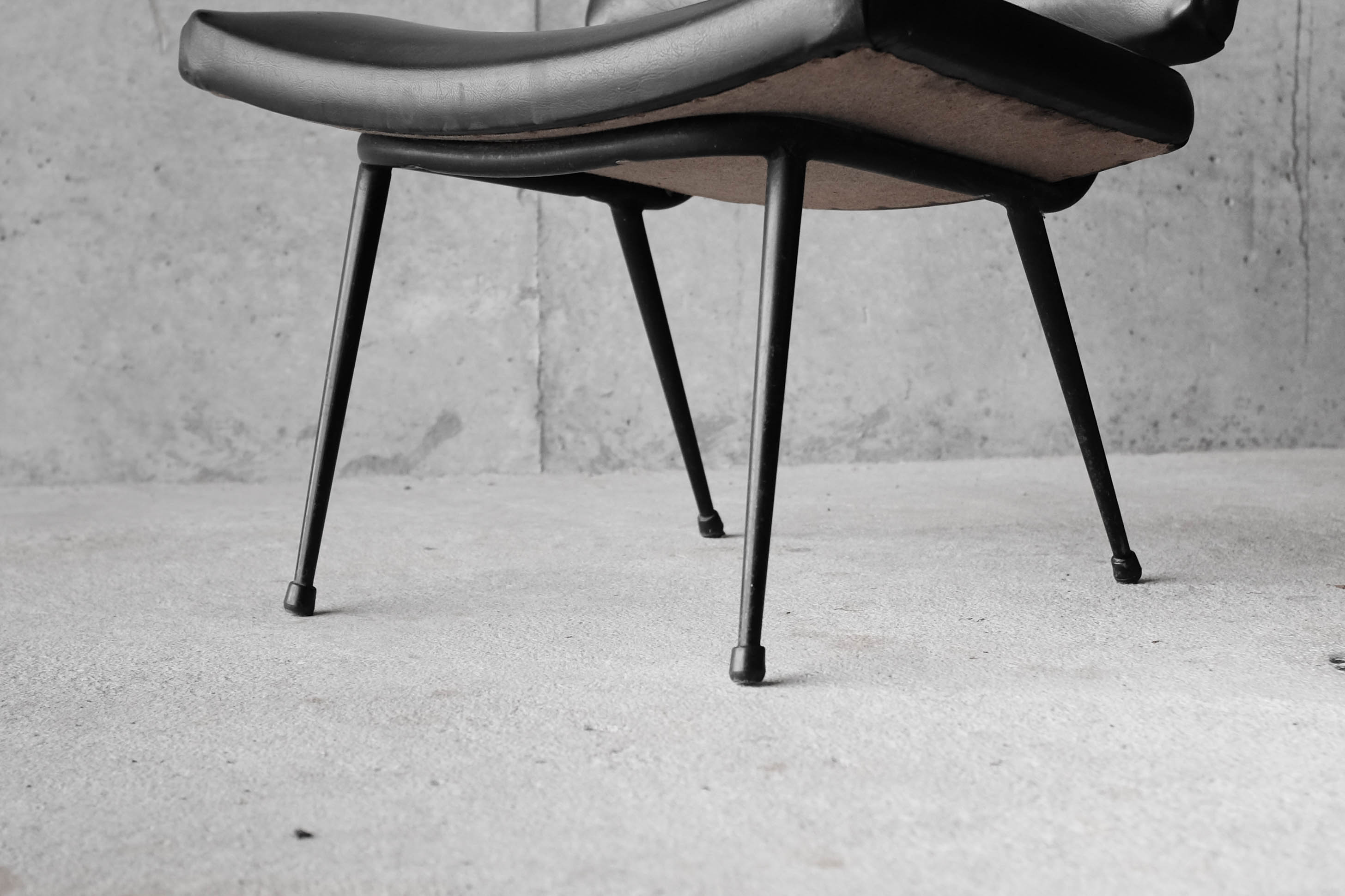 Armchair design vintage 60s black