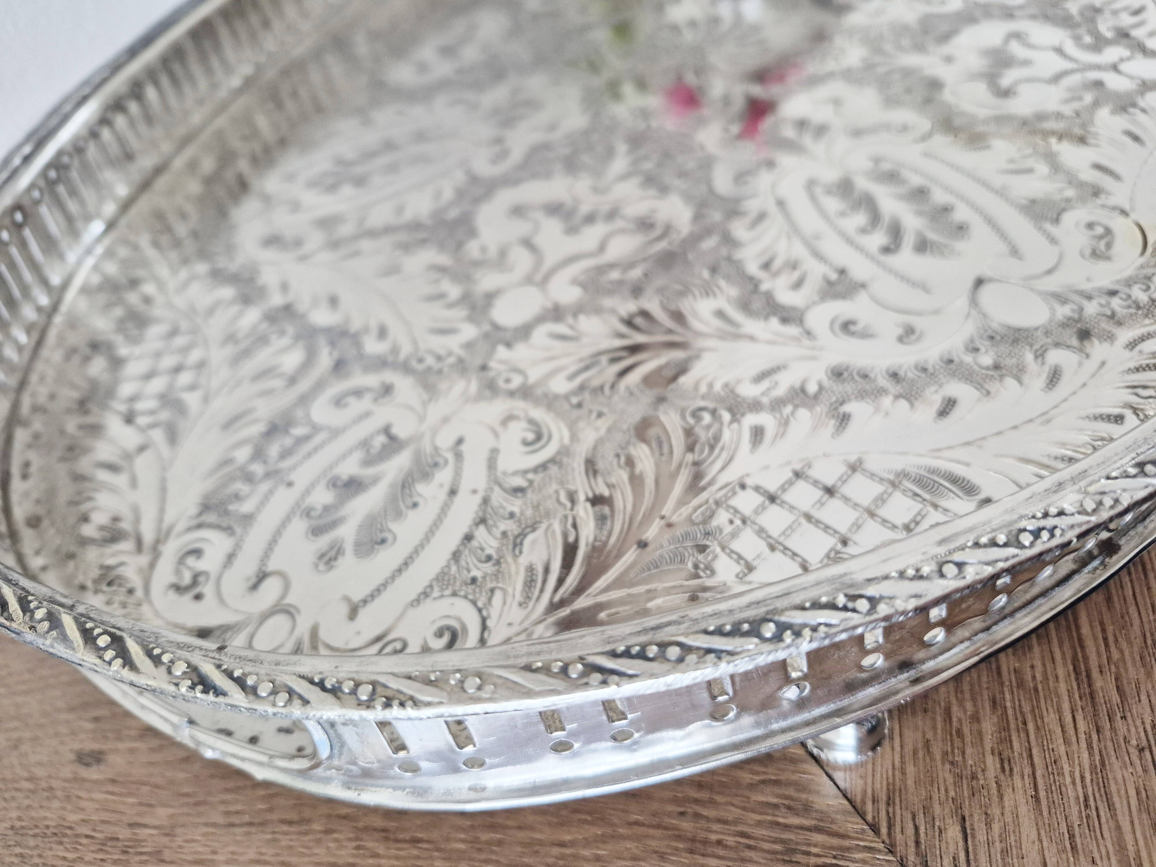 Oval silver-plated metal serving dish