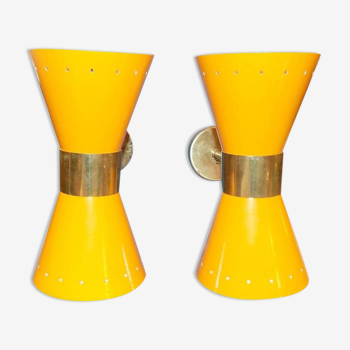 Paire d'appliques diabolo jaune en laiton design italien
