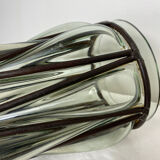 Ancien vase en verre et ferronnerie
