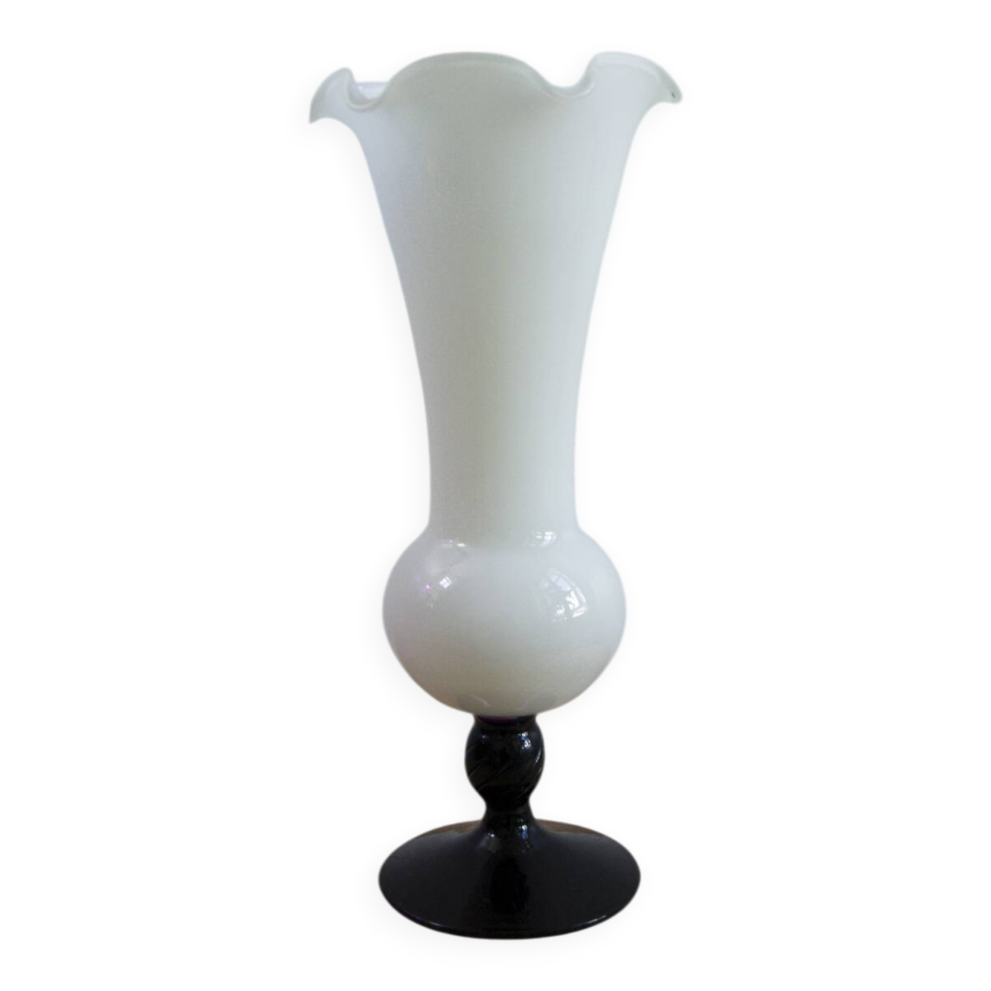 Vase vintage en verre opalin – Blanc et améthyste, années 1970/80