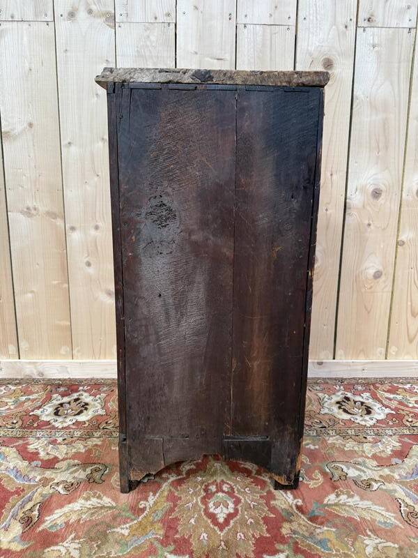 Encoignure en marqueterie époque Louis