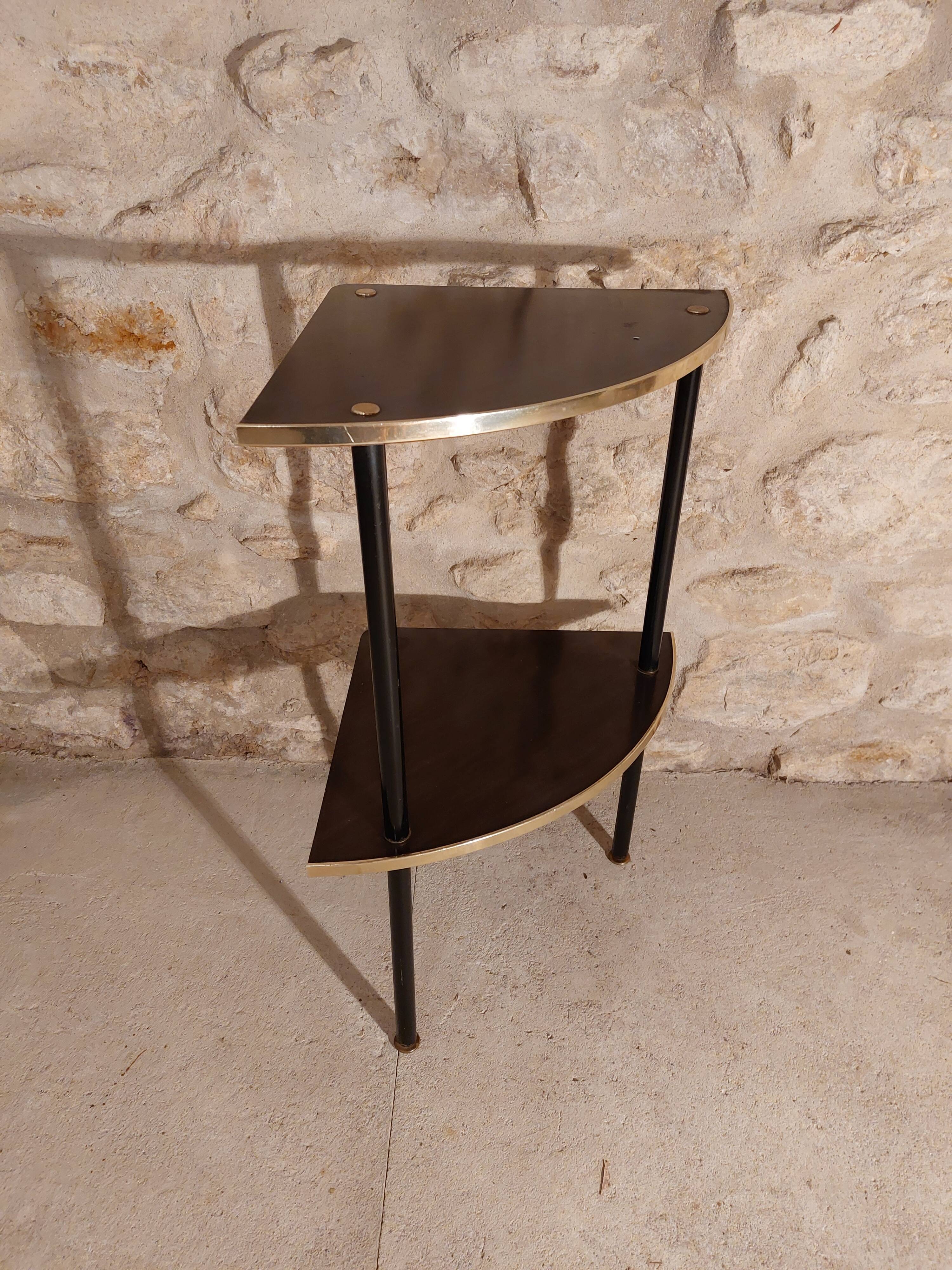 Corner shelf in formica 70s