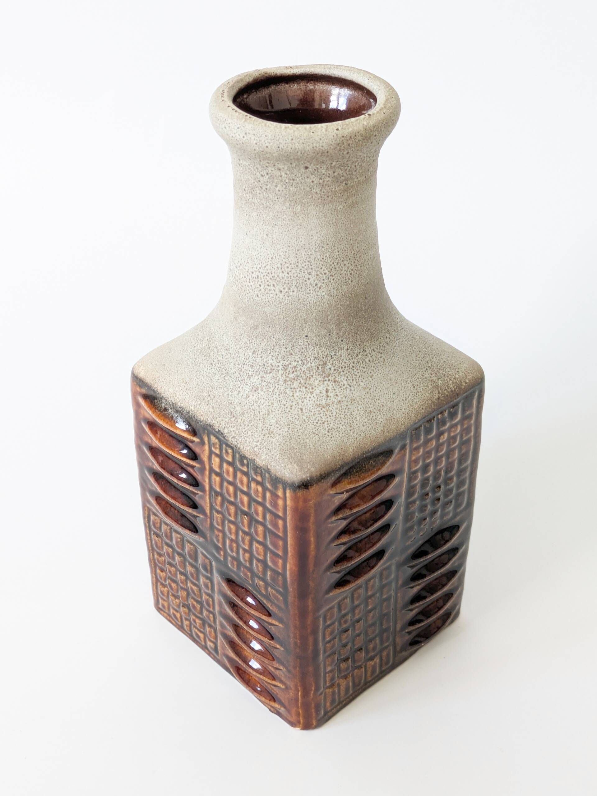 Brutalist ceramic vase Midcentury, Carstens Tönnieshof West Germany