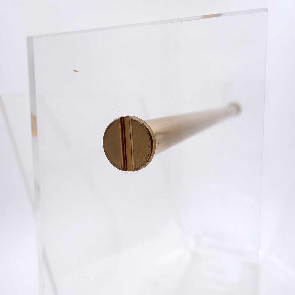 "Omega" magazine rack by David Lange, Roche Bobois plexiglass, 1970