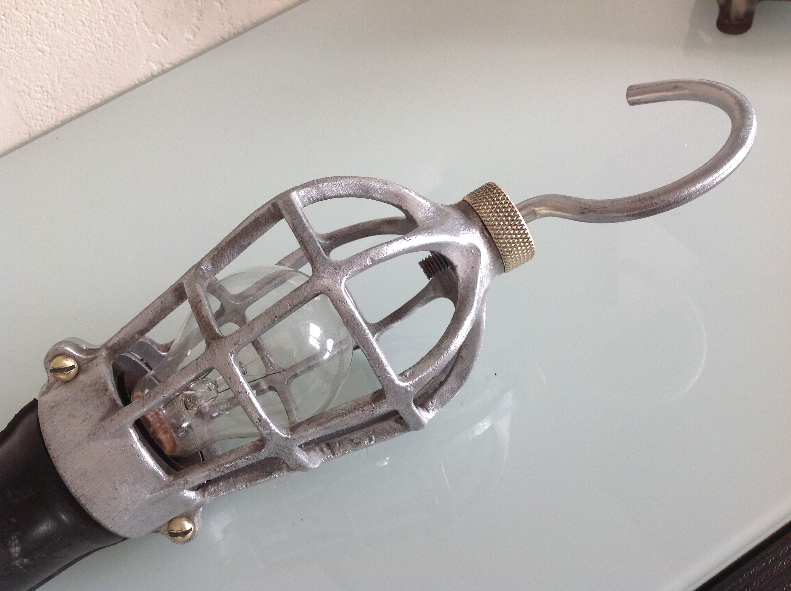 The Pyle National Company lamp 40-50