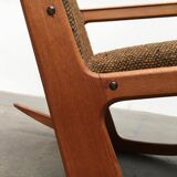 Mid-century model 100 rocking chair in Danish teak by Søren Georg Jensen for Kubus Møbler, 1960s.