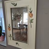 Vintage rectangular mirror in painted wood cream decoration yellow pinks