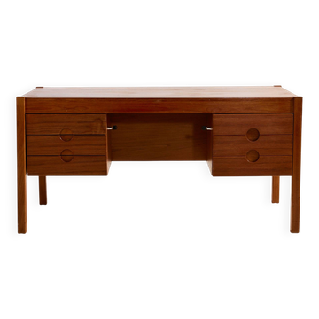 Bureau en teck modèle 33 par Christian Linneberg pour Chr. Linneberg