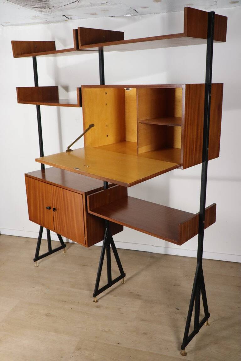 Vintage modular bookcase in wood and metal, Italy, 1960