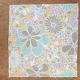 Round tablecloth and 6 napkins with vintage flower patterns
