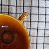 Set of 4 caramel enamel cups and bowls
